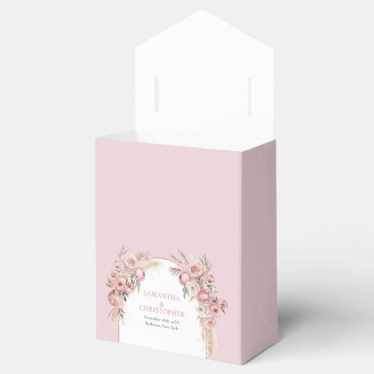 Trendy Boho boog zachte pioenen pampas eucalyptus Bedankdoosjes (Geopend)