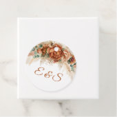 Trendy boho tropical terracotta floral initialen bedankjes labels (In situ)