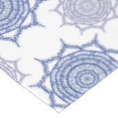 Trendy Boho Winter Blue, White Mandala Pattern Zen Tafelkleed (Gekanteld)