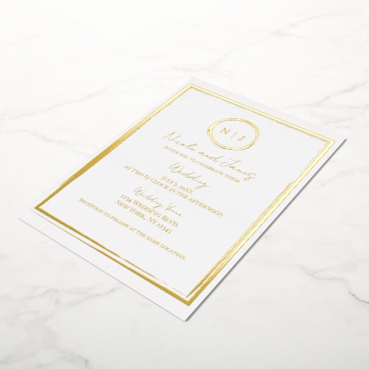 Trendy Border Gold Modern Glam Wedding Foto Folie Uitnodiging (Gedraaid)