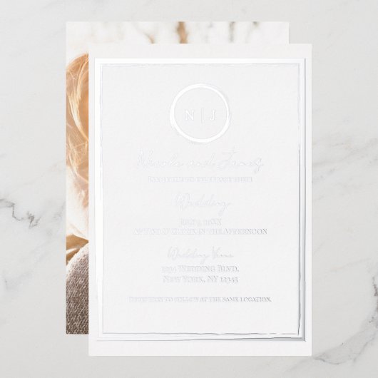Trendy Border Silver Modern Glam Wedding Photo Folie Uitnodiging (Voorkant / Achterkant)