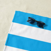 Trendy Bright Summer Cerulean Blue Stripes Strandlaken (In situ)