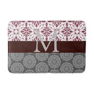 Trendy Burgundy en Gray Damask Monogram Badmat