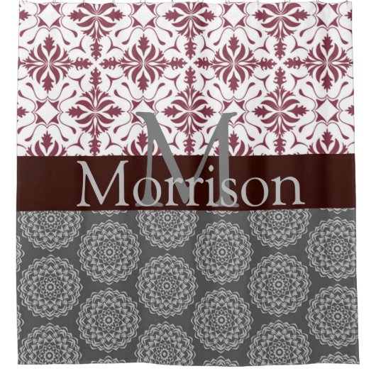 Trendy Burgundy en Gray Damask Monogram Douchegordijn (Voorkant)