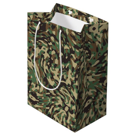 Trendy Camouflage Groen Medium Cadeauzakje (Achterkant Gekanteld)