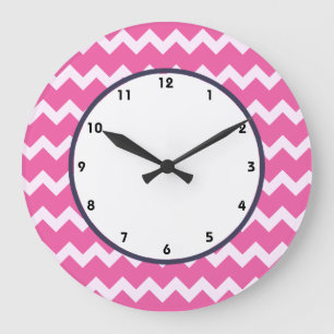 trendy chevron cerise white retro klok roze