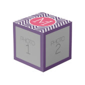 Trendy Chevron Pattern met Monogram - Roze Paars Kubus (Voorkant hoekig)