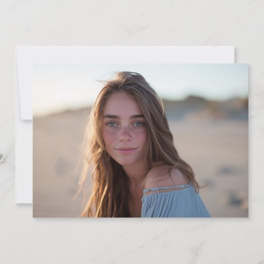 Trendy Chic Afstudeerfeest Uitnodiging Foto Kaart (Achterkant)