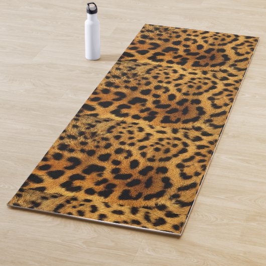 trendy chic animal patroon brown leopard print yogamat (In situ)
