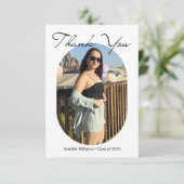 Trendy chique script afstuderen boogfoto bedankkaart (Staand voorkant)