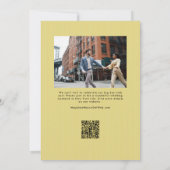 Trendy citrusgeel stijlvol script twee foto save the date (Achterkant)