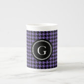 Trendy Classic paarse houndstooth met monogram Porselein Kop (Voorkant)