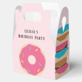 Trendy Colorful Pink Sprinkle Donut Girl Birthday Bedankdoosjes (Geopend)