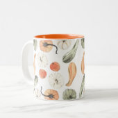Trendy Colorful Pumpkin Pattern | Autumn Vibes Tweekleurige Koffiemok (Voorkant links)