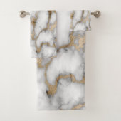 Trendy Cool White Gold Marble Pattern Bad Handdoek (Insitu)