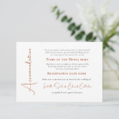 Trendy Copper Text Wedding Accommodatie Informatiekaartje (Staand voorkant)
