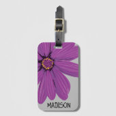 Trendy Daisy Floral Illustration Custom name Bagagelabel (Voorkant (verticaal))