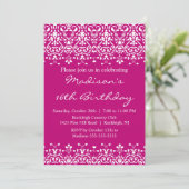 Trendy Damask Sweet Sixteen Birthday Uitnodiging (Staand voorkant)
