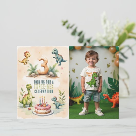Trendy Drie-Rex Dinosaurus 3e Verjaardag Foto Kaart (Staand voorkant)