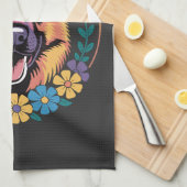 Trendy Duitse Herder in bloemstijl Theedoek (Quarter Fold)