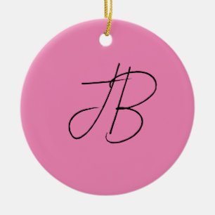 Trendy effen kalligrafie monogram initialen roze keramisch ornament