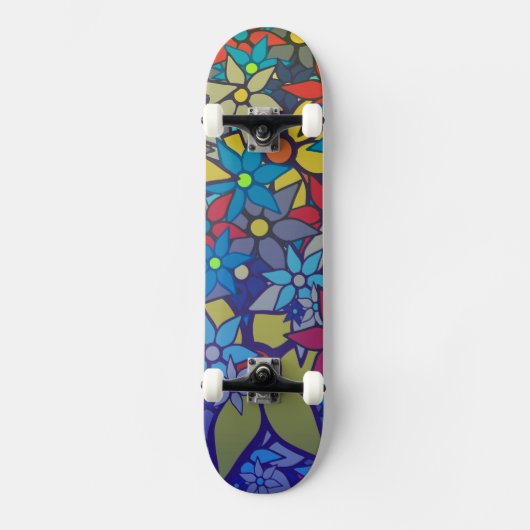 Trendy Floral Pattern #8 Skateboard (Voorkant)
