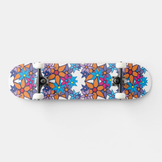 Trendy Floral Pattern Skateboard (Horizontaal)