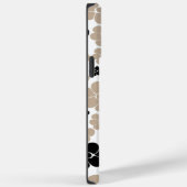 Trendy Flower Pattern in Taupe, Black en White Case-Mate iPhone Case (Achterkant / Rechts)