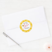 Trendy gebakken met liefde geel en wit ronde sticker (Envelop)