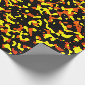 Trendy geel en Oranje camouflagepatroon Cadeaupapier (Hoek)