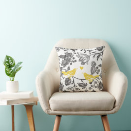 Trendy Geel Grijs en Wit Bloem Motief met Vogels Kussen