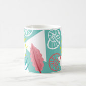 Trendy Geo Nautical Seashells Seaweed | Monogram Koffiemok (Center)