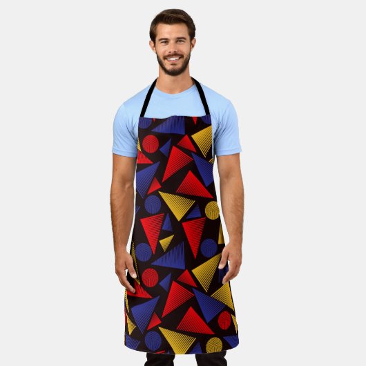 Trendy Geo Triangles Schort (Gedragen)