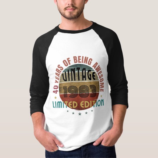 TRENDY GEWELDIGE JAAR VAN GEBOORTEDAGEN GIFT T-SHIRT (Voorkant)