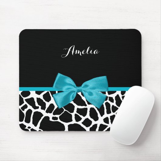 Trendy Giraffe Animal Print Turquoise Bow and Name Muismat (Met muis)
