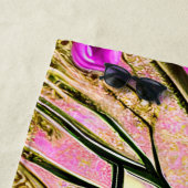 Trendy Girl Pink and Gold Butterfly Custom Name Strandlaken (In situ)