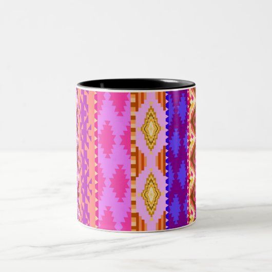 Trendy Girly Bright Aztec Pattern Tweekleurige Koffiemok (Center)