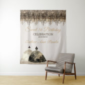 Trendy Gold Brown Drips Ballgown Sweet 16 Birthday Wandkleed (In situ)