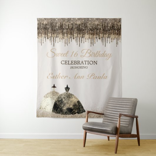 Trendy Gold Brown Drips Ballgown Sweet 16 Birthday Wandkleed (In situ)