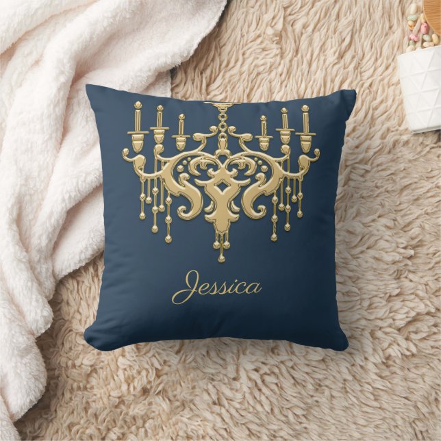 Trendy Gold Chandelier Monogrammed Sierkussen (Deken)
