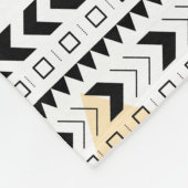 Trendy Gold Triangles Tribal Patterned Elephant Fleece Deken (Hoek)