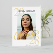 Trendy Goud Folie Witte Afstudeer Uitnodiging (Staand Voorkant)