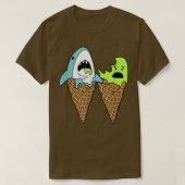 Trendy Graphic Shark Bite Ice Cream Cones T-shirt (Design voorkant)