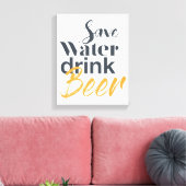 Trendy, grappig, stadsontwerp Save Water Drink Bee Canvas Afdruk (Insitu (Woonkamer))