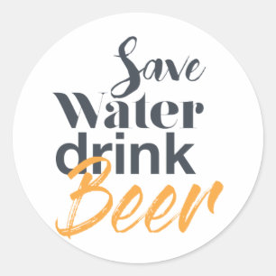Trendy, grappig, stadsontwerp Save Water Drink Bee Ronde Sticker