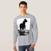Trendy Gray Modern Running Horse Pop Art Sjabloon T-shirt (Voorkant volledig)