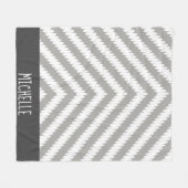 Trendy Gray White Chevron Arrows & Name Fleece Deken (Voorkant (Horizontaal))