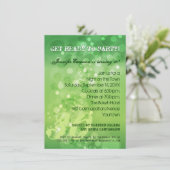 Trendy Green Bokeh Party Invitation Kaart (Staand voorkant)