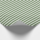 Trendy Green en White Wide Horizontal Stripes Cadeaupapier (Hoek)