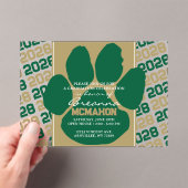 Trendy Green & Gold Afstuderen Pawprint Clear Acryl Uitnodigingen (Insitu (Draagbaar))